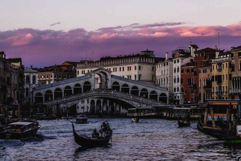 Navigating Venetian Beauty: A Photographer's Guide to Capturing the Magic of Venice